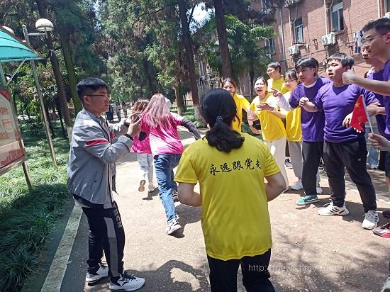 beat365英国官网网站：心向党 奋力跑2.jpg