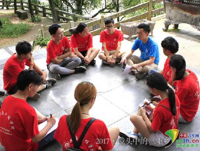 beat365英国官网网站志愿者探访老街 为灾后修复建言献策